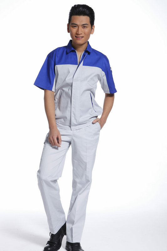 定做工作服需要注意哪些問題?工作服該怎么搭配?